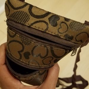 XoXo Wallet on a String